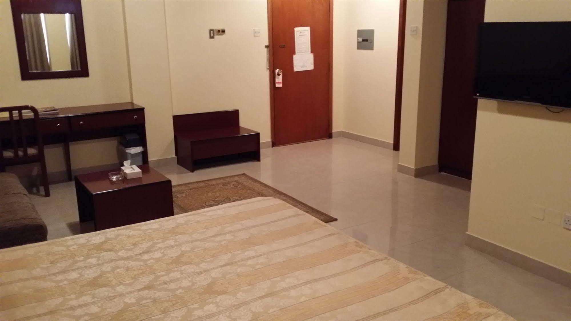 Atlas Hotel マナーマ エクステリア 写真