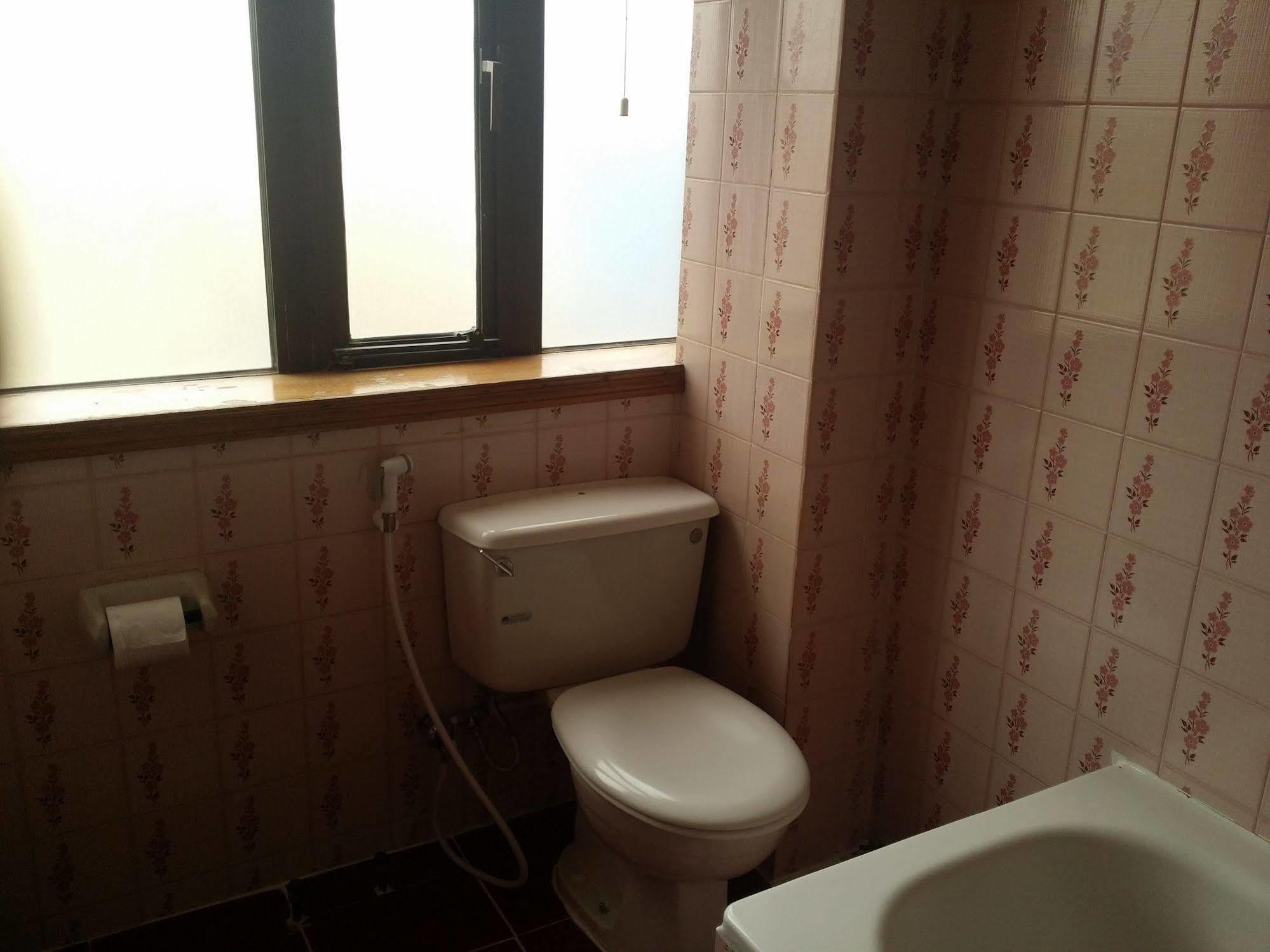 Atlas Hotel マナーマ エクステリア 写真