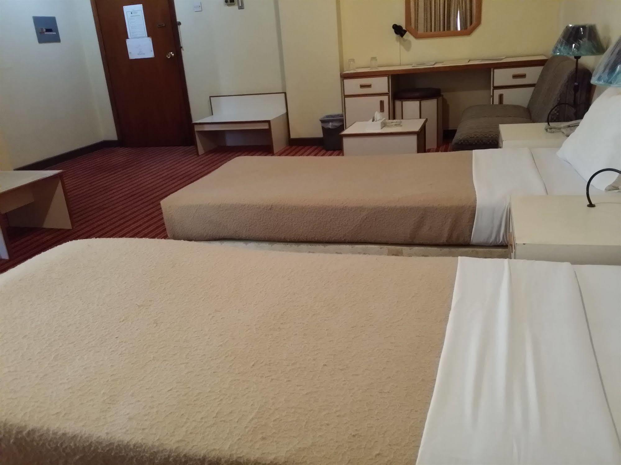 Atlas Hotel マナーマ エクステリア 写真